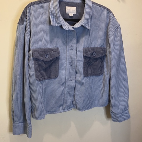 American Eagle Button Up - Picture 4 of 4